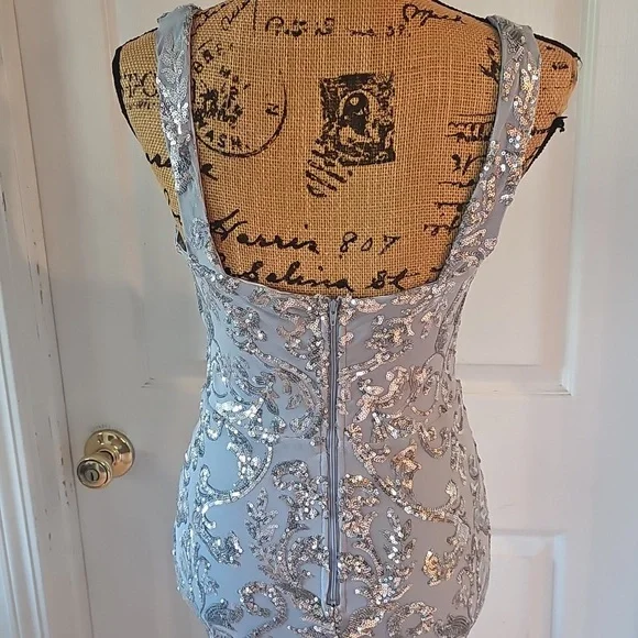 Sparkling Silver Sequin Mini Dress - Picture 5 of 7